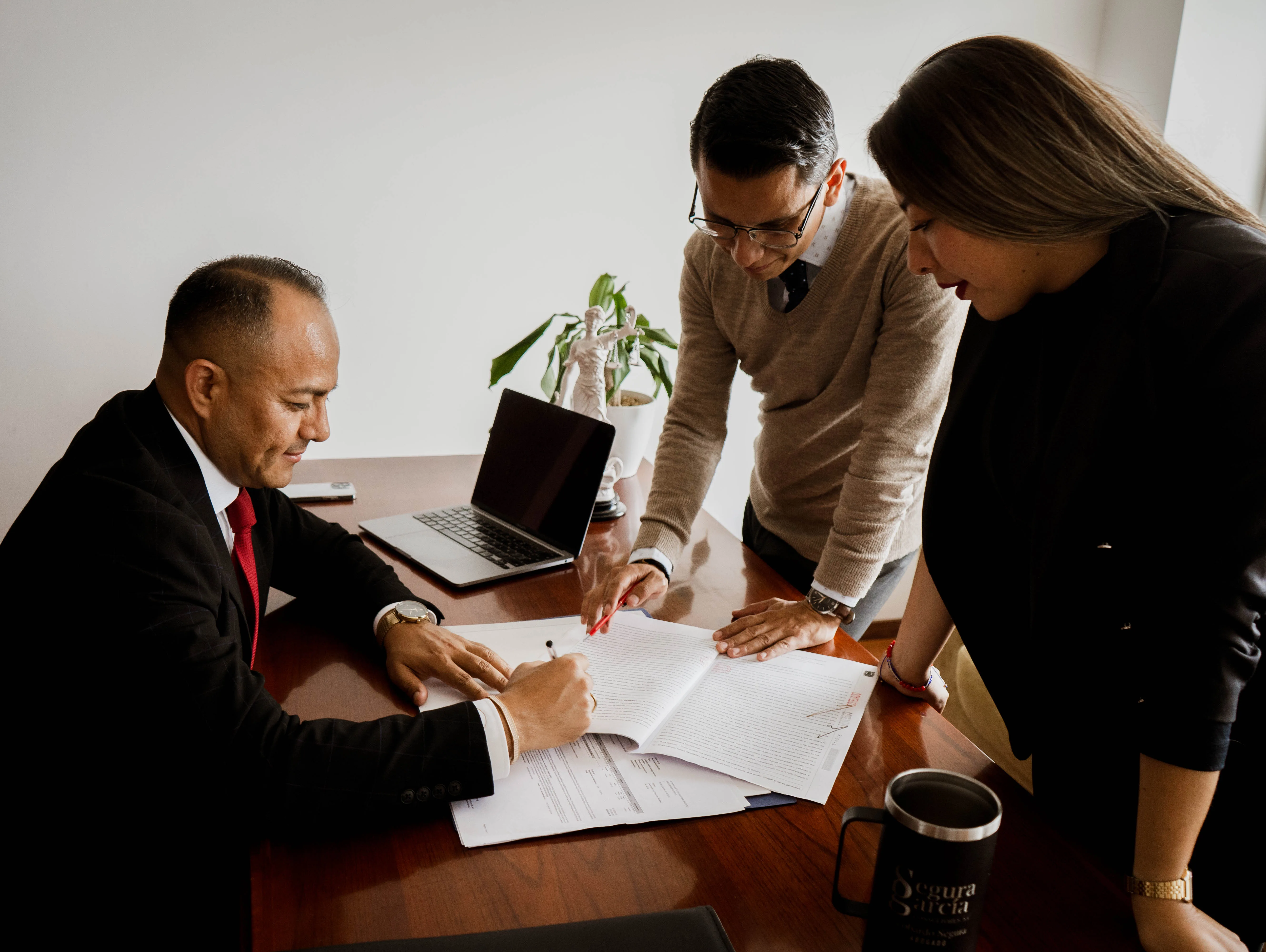 Derecho laboral para empresarios: lo que todo patrón debe saber en 2025